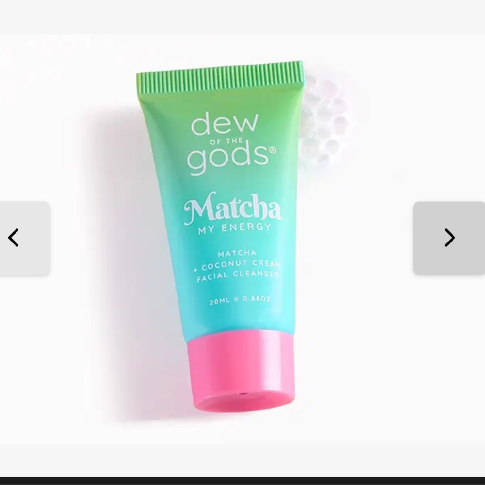 Dew of the Gods Matcha My Energy Facial Cleanser - Green and Pink